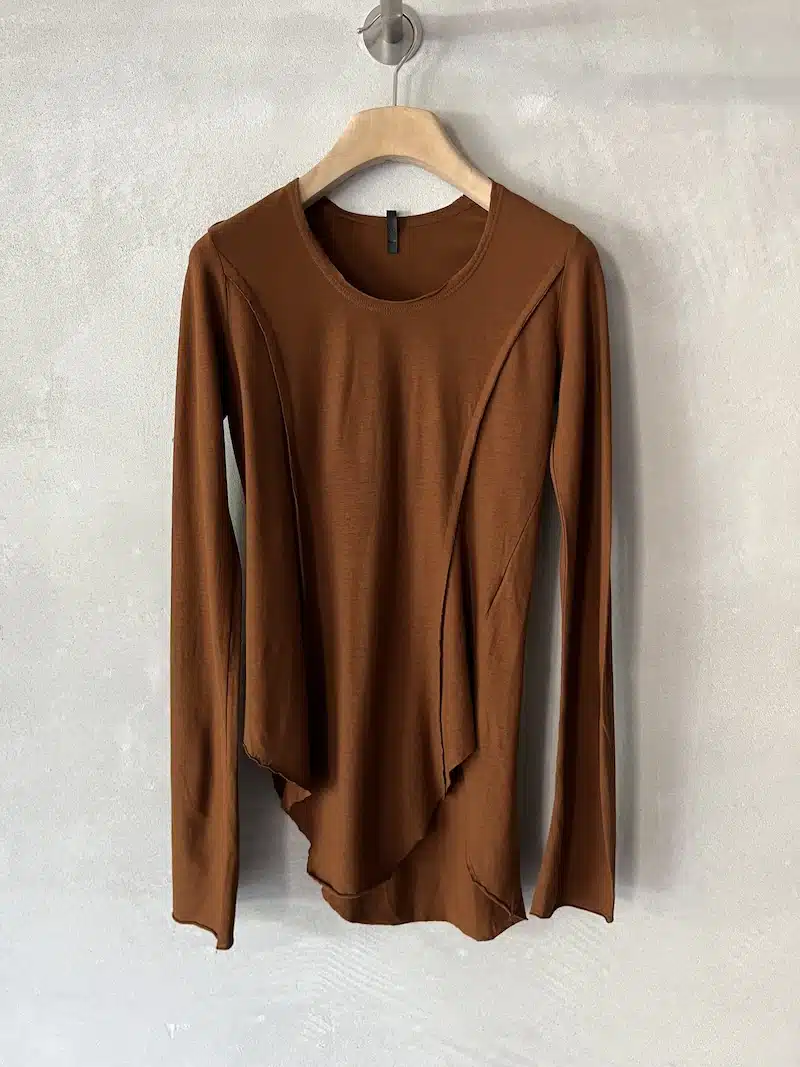 t shirt cotone elasticizzato aderente ruggine serie numerica
