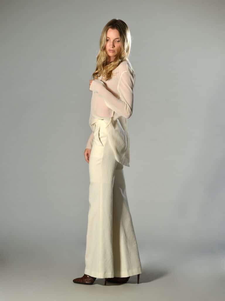 pantaloni crop in lana bianco marina lari 1