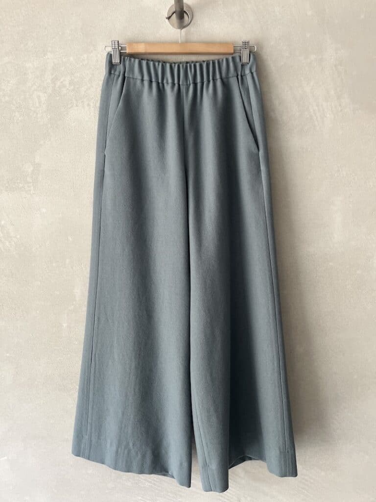 pantaloni crop lana azzurro marina lari 1 4