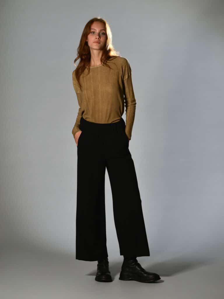 pantaloni crop lana nero marina lari 6