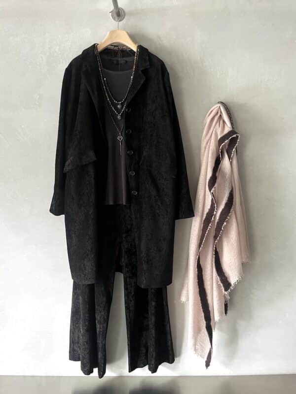 total velvet black outfit marina lari