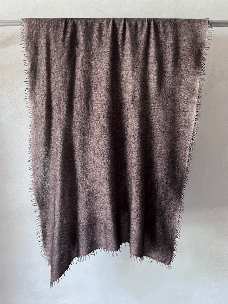 stola cashmere bicolore nero marrone avant toi