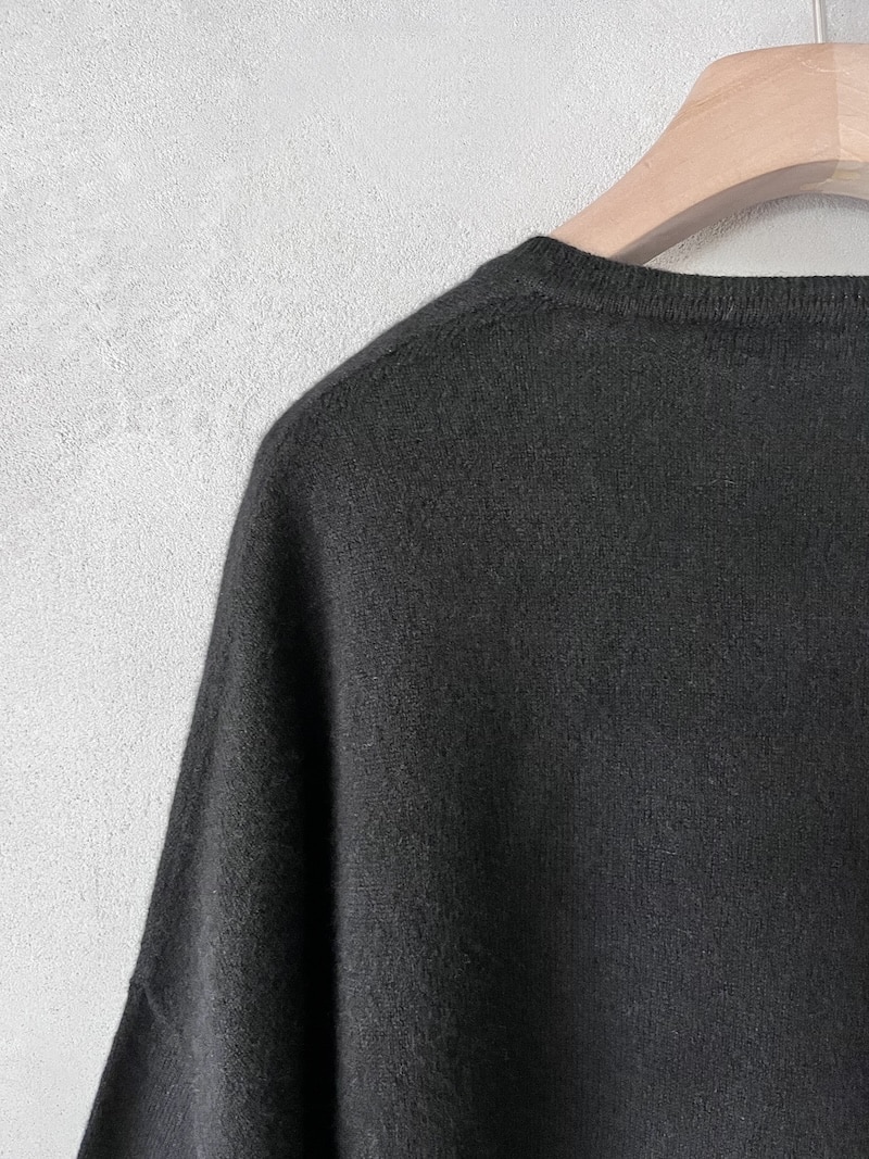 Maglia Over Boxy Nera Marina Lari in Cashmere Melange