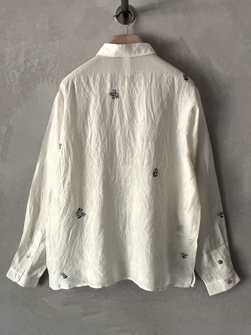 camicia seta ricamata ecru maku