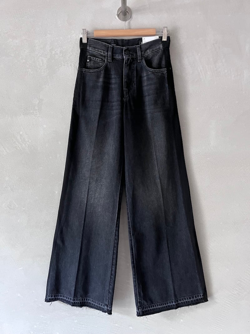 jeans gamba larga cotone lyocell grigio nero AG modello los angeles 1