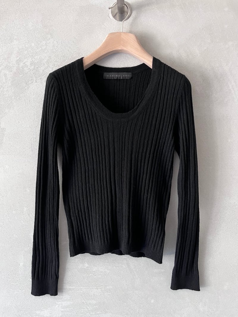 maglia aderente coste piatte cashmere nero marina lari
