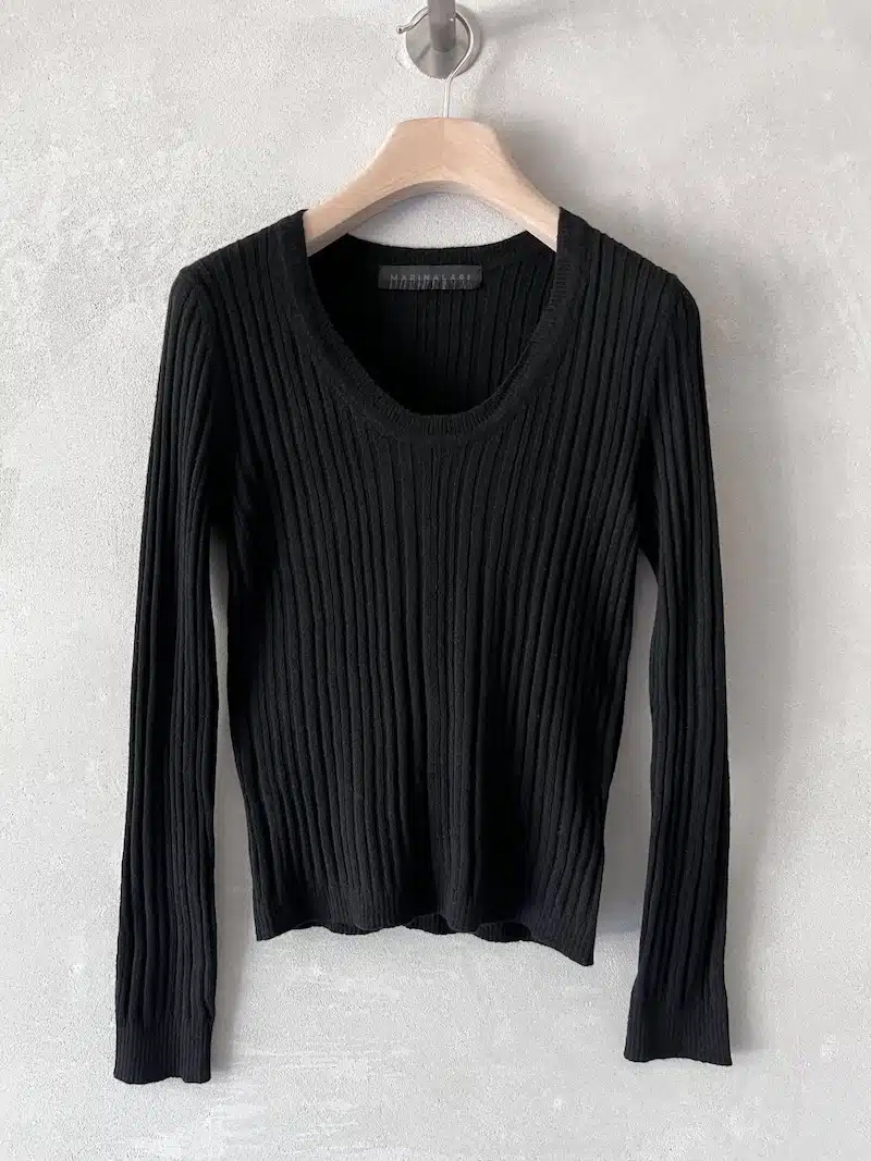maglia aderente coste piatte cashmere nero marina lari