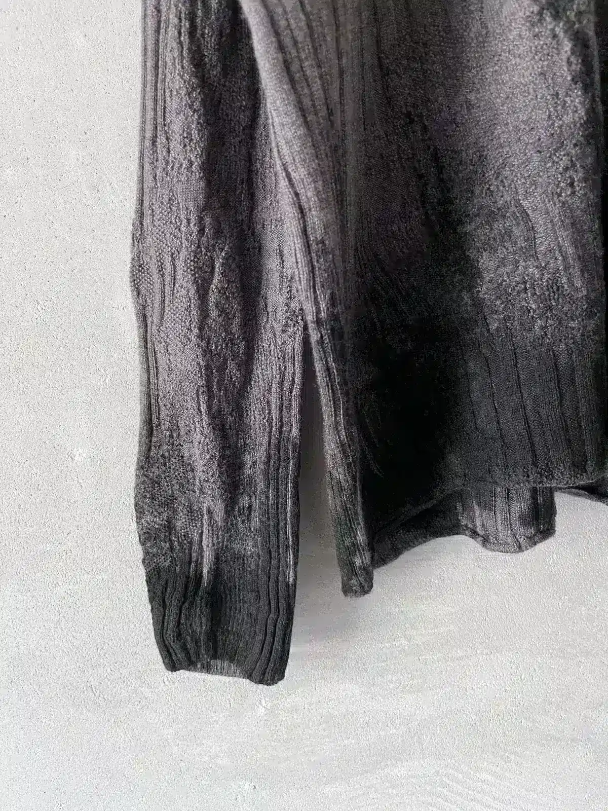 maglia boxi lana merino grigio nero serie numerica