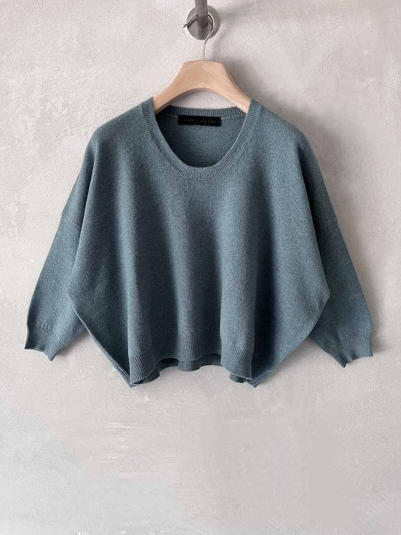 maglia corta larga cashmere verde acqua melange marina lari