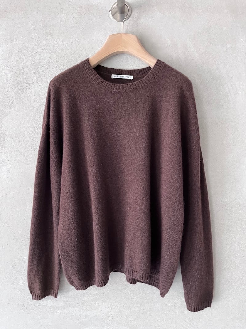 maglia over boxi cashmere marrone stefano mortari