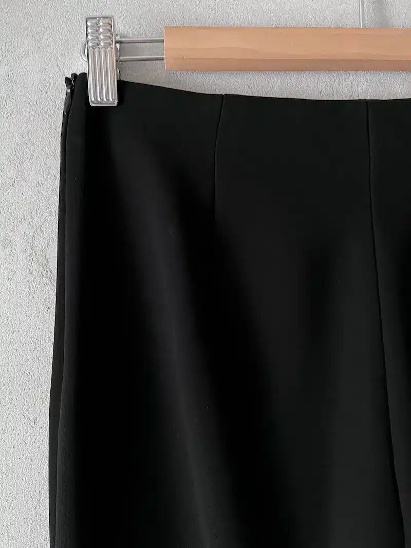 pantaloni crop trombetta vita media nero marina lari
