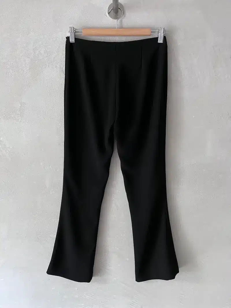 pantaloni crop trombetta vita media nero marina lari