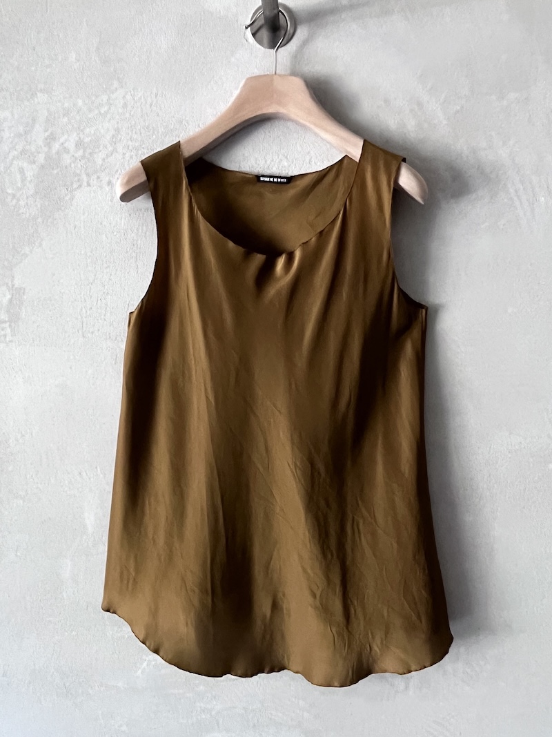 top smanicato seta senape susanne bommer