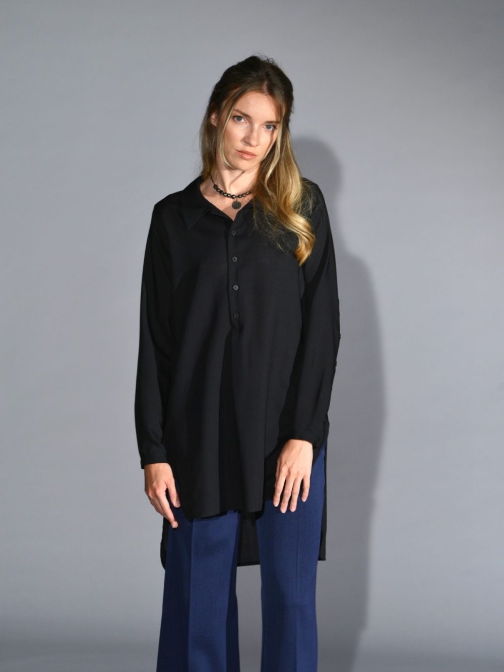 camicia lunga lana nero marina lari
