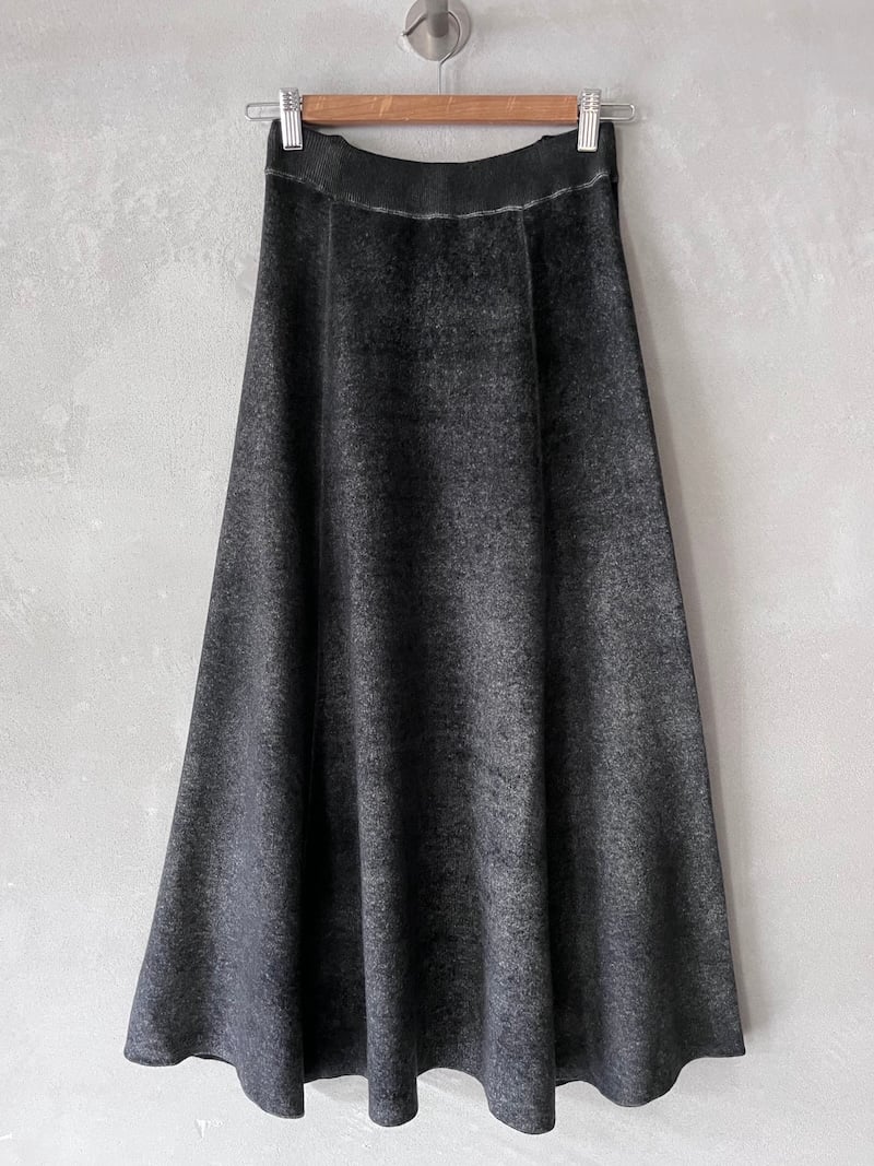 gonna longuette svasata lana cashmere nero avant toi