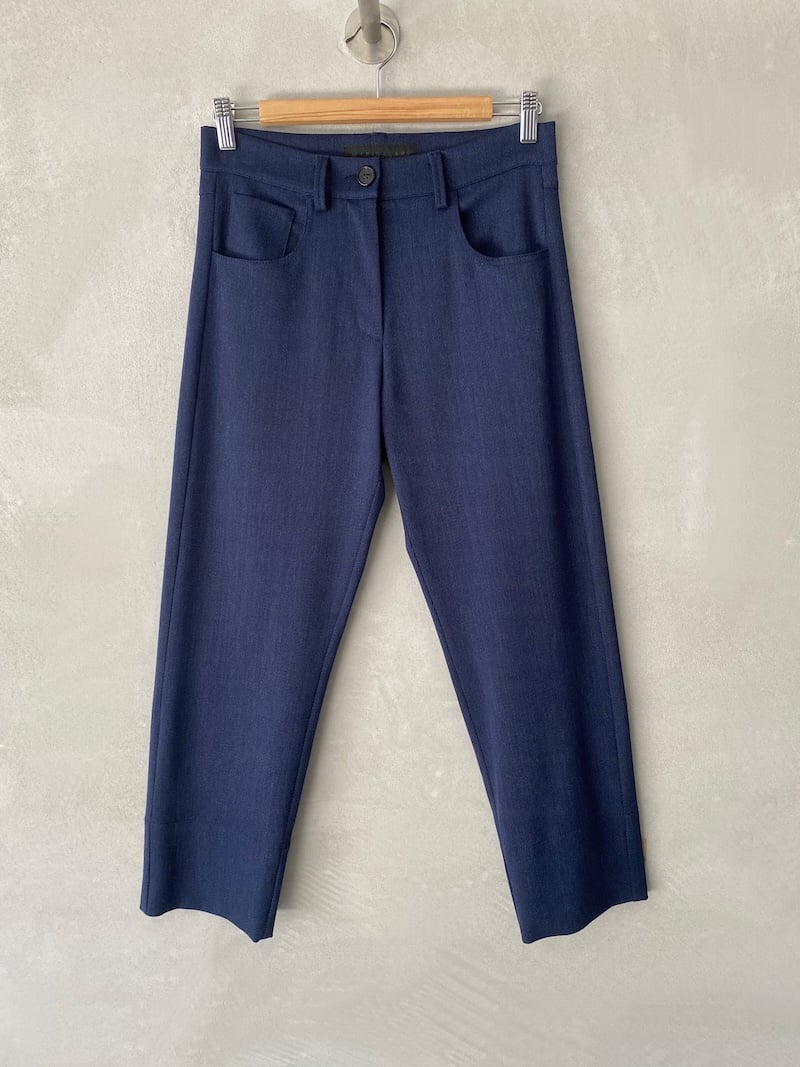 pantaloni crop lana melange blu marina lari