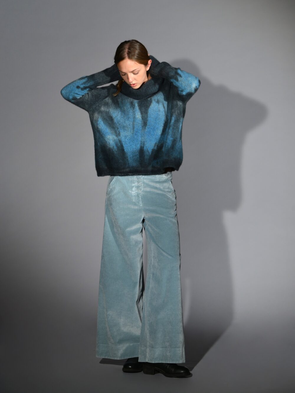 pantaloni larghi vita alta velluto cotone viscosa celeste barbara tani