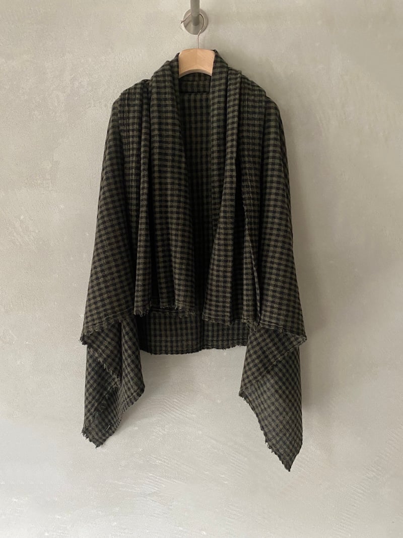 sciarpa cashmere quadretti nero army apuntob