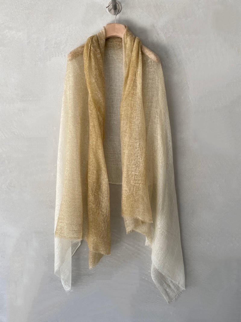 sciarpa sfumata cashmere leggero giallino oats&rice