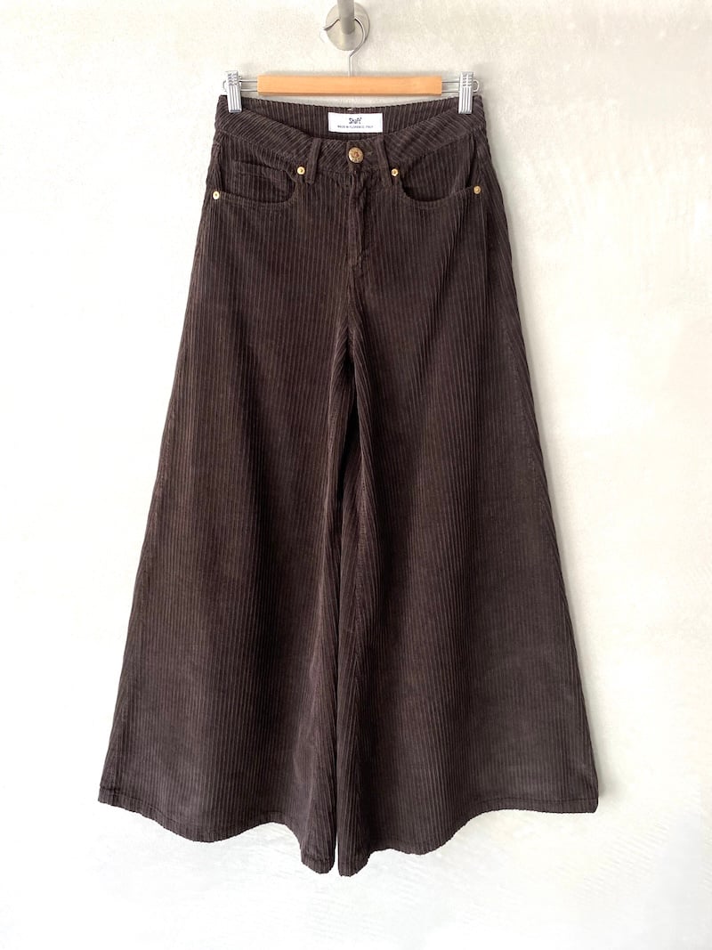 pantaloni gamba larga velluto coste marrone shaft