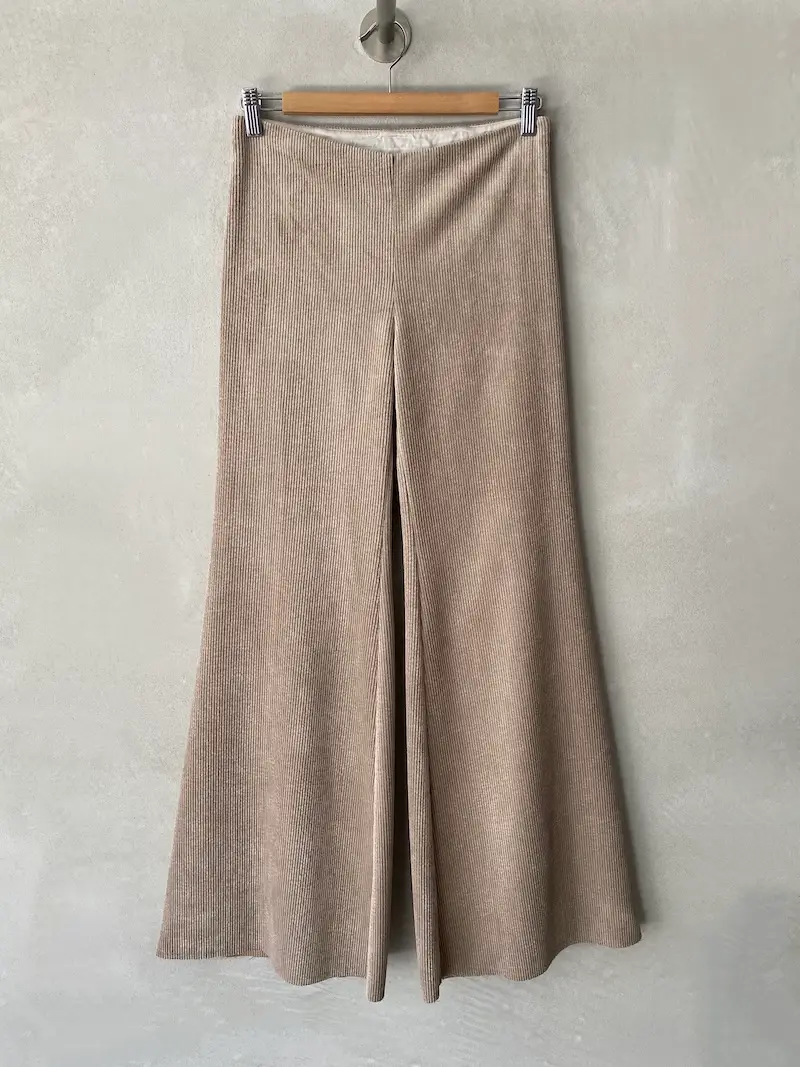 pantaloni velluto zampa beige sabbia marina lari
