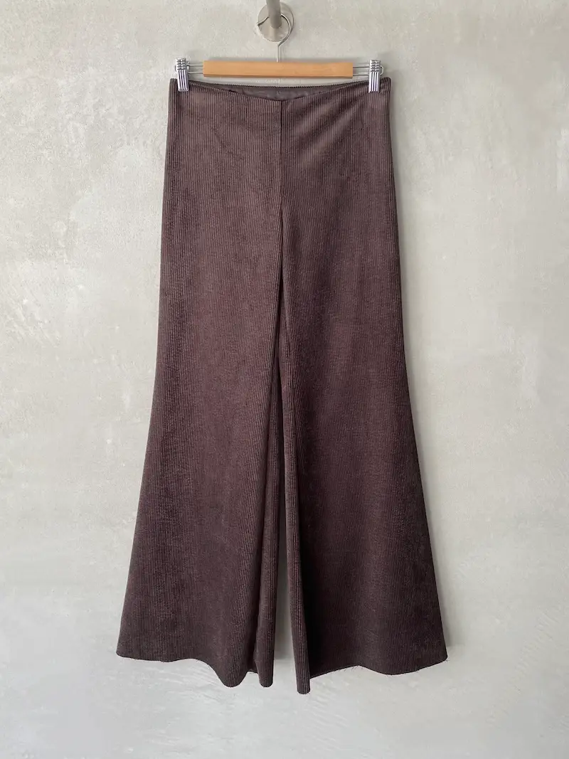 pantaloni velluto zampa marrone marina lari