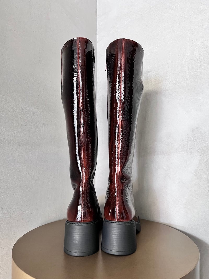 stivali alti pelle lucida bordeaux miista