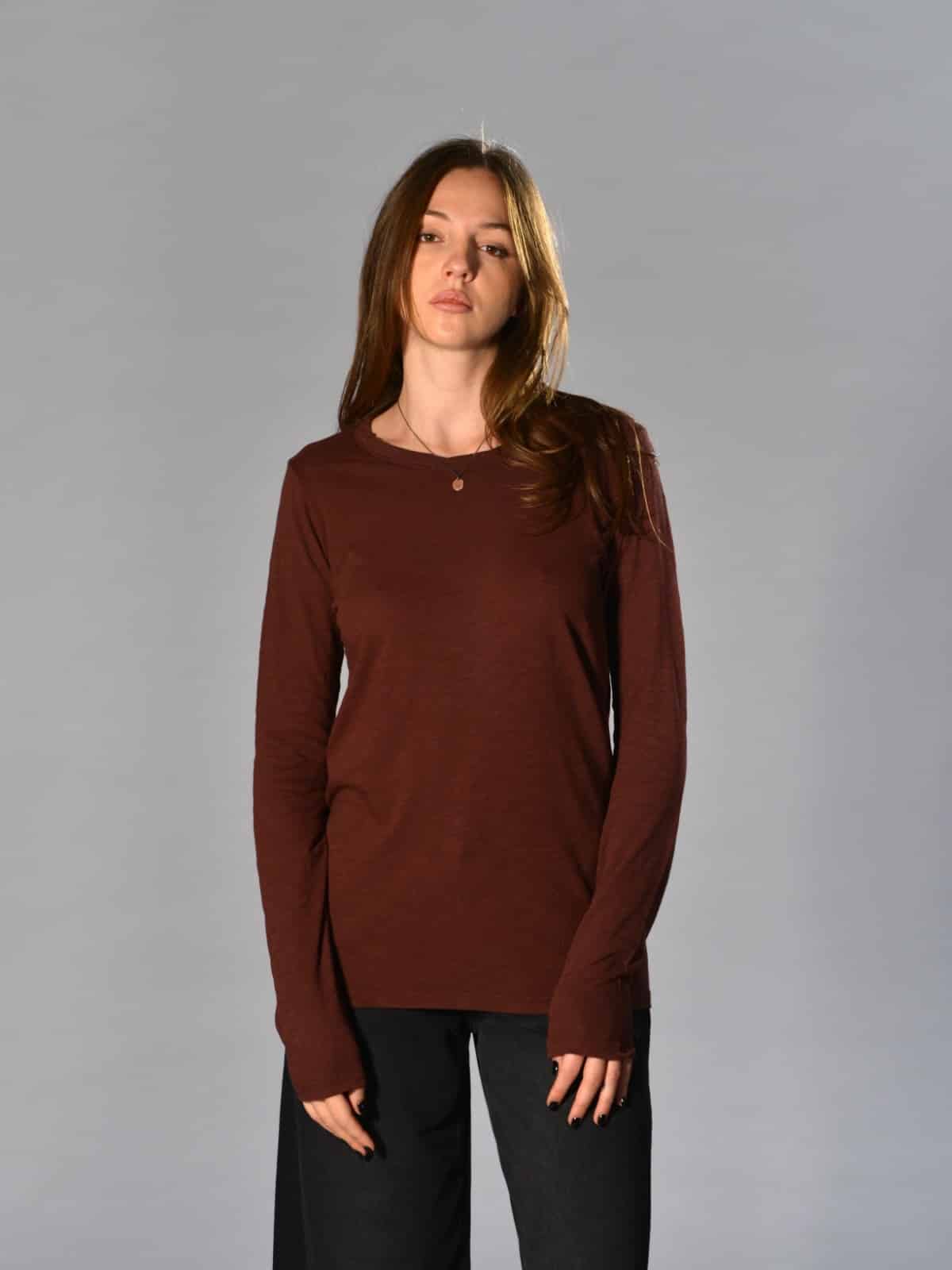 Saldi 25 T-shirt verde slim Mattone in cotone tinto in capo con scollo tondo sceso e manica lunga