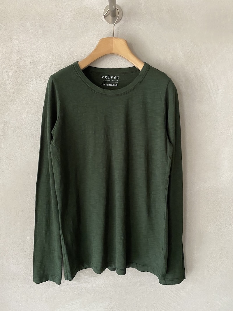 Saldi 32 T-shirt verde slim Velvet in cotone tinto in capo con scollo tondo sceso e manica lunga