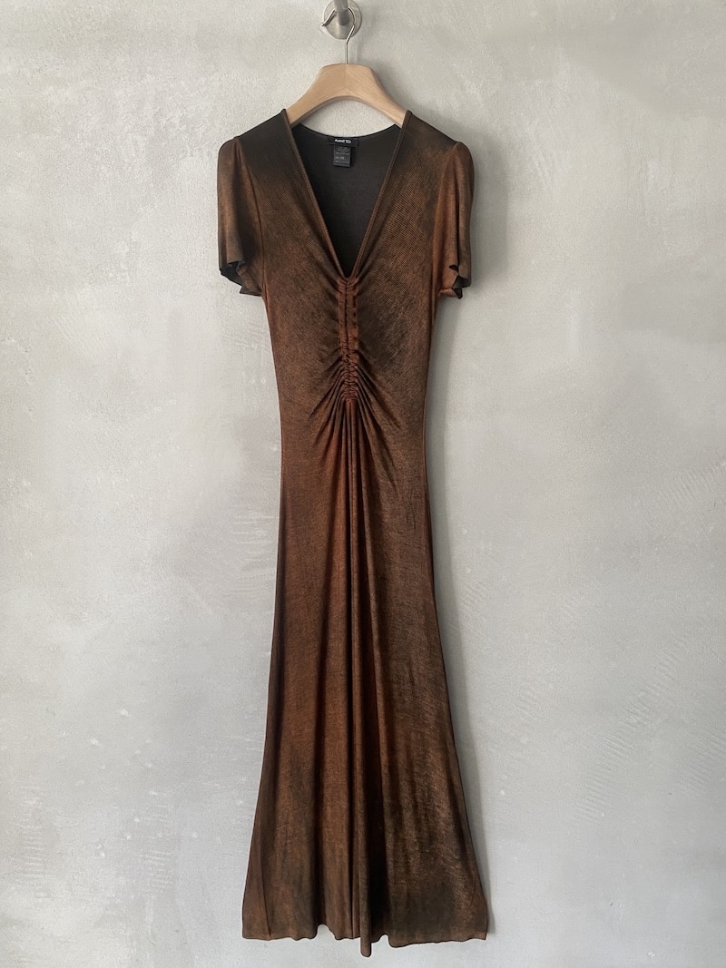 Abito lungo nero e antilope Avant Toi in jersey a costine con drappeggio centrale e trattamento spruzzato a mano