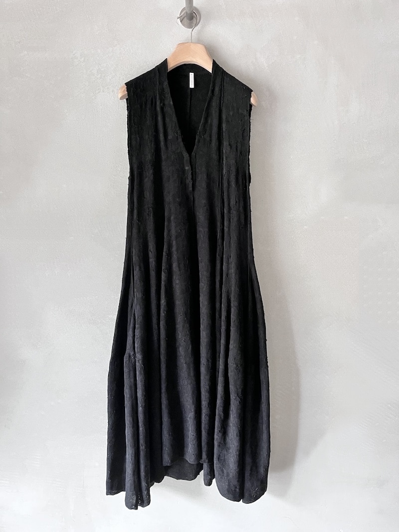 Abito over smanicato Boboutic in maglia di seta, cotone e lino nero con motivo jacquard floreale e scollo a V