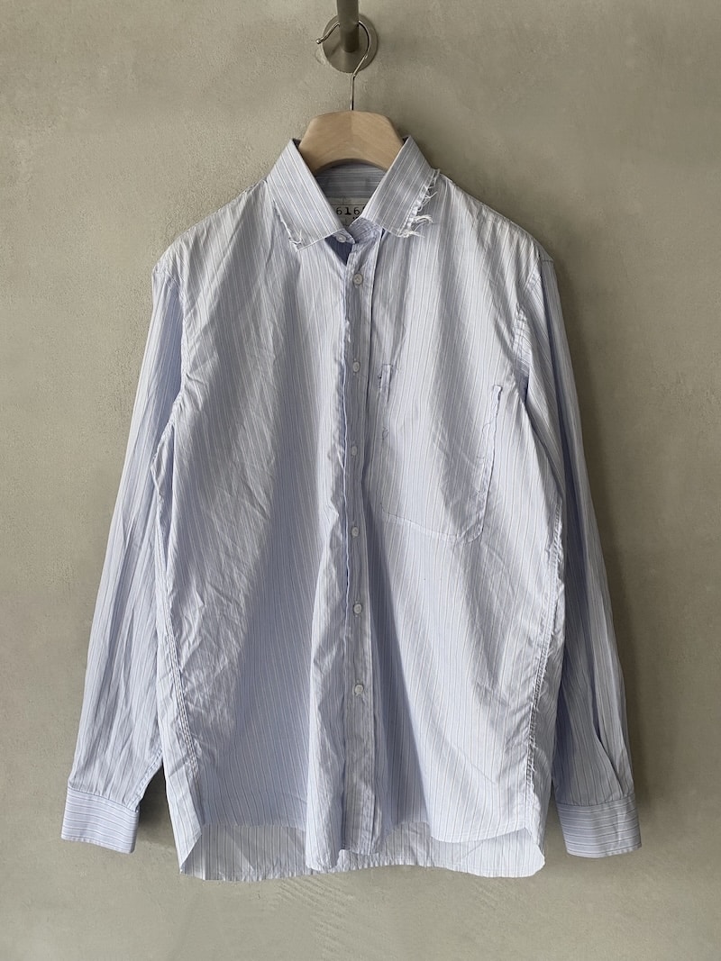 Camicia boyfriend 6167 Studio Shirt in cotone celeste a righe verticali con finiture destrutturate