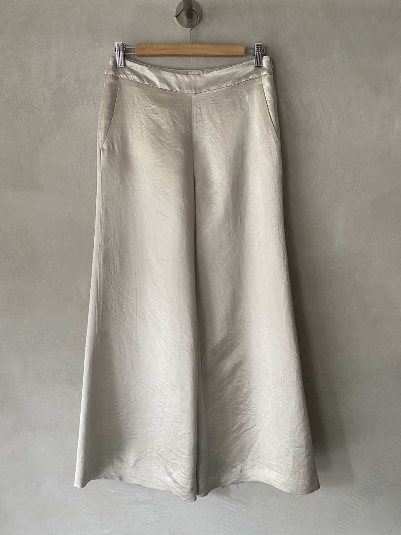 Pantaloni beige a gamba larga in acetato