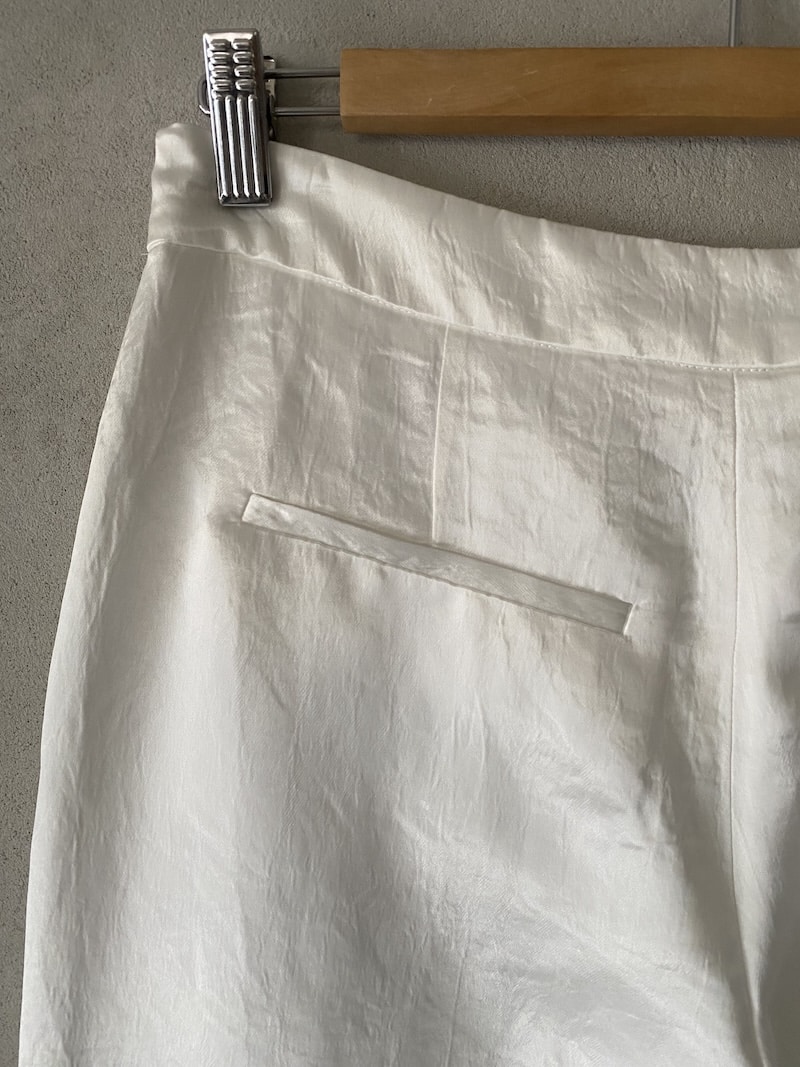 Pantaloni Bianchi a Gamba Larga in Acetato