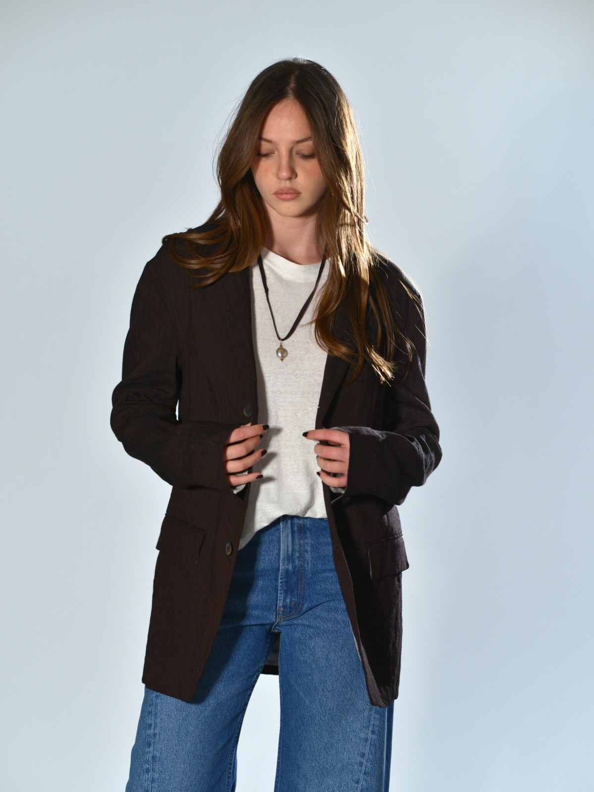 Blazer in viscosa e lino effetto stropicciato con rever classico, manica lunga e tasche applicate colore prugna - FORME D’EXPRESSION