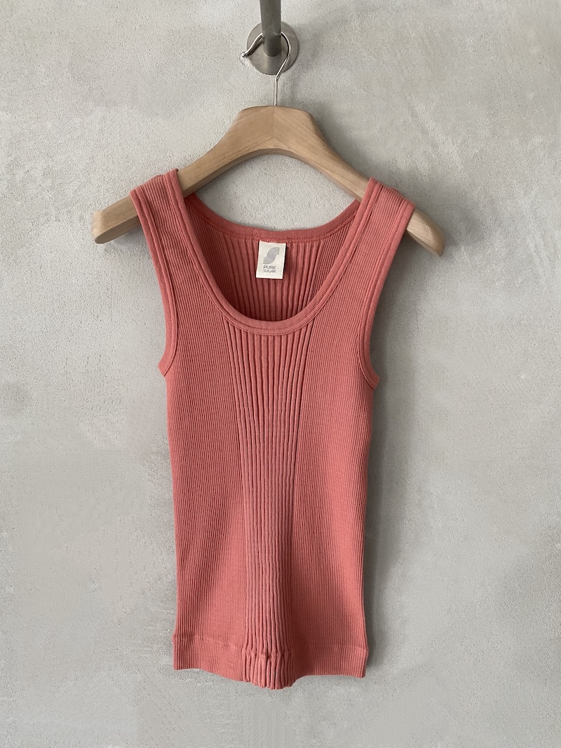 Canotta rosso corallo in jersey di cotone a costine con scollo rotondo e spalline larghe, linea aderente Pure Sugar