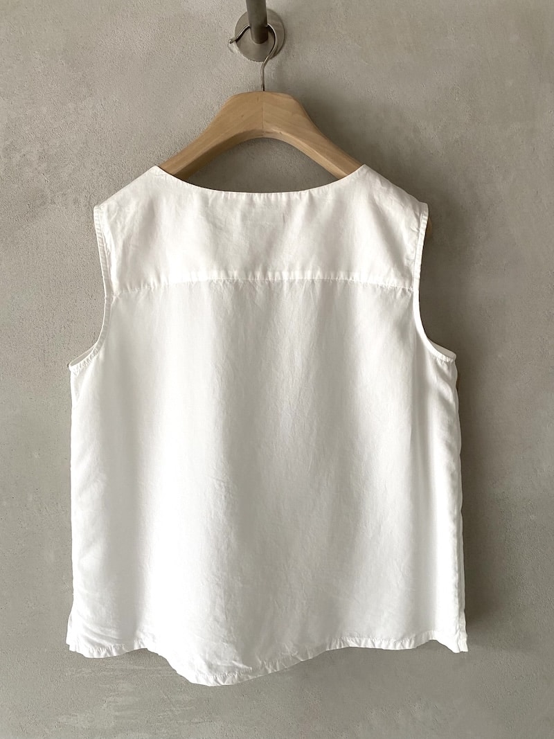 Top senza maniche in lyocell con scollo rotondo e linea svasata bianco – Barbara Tani