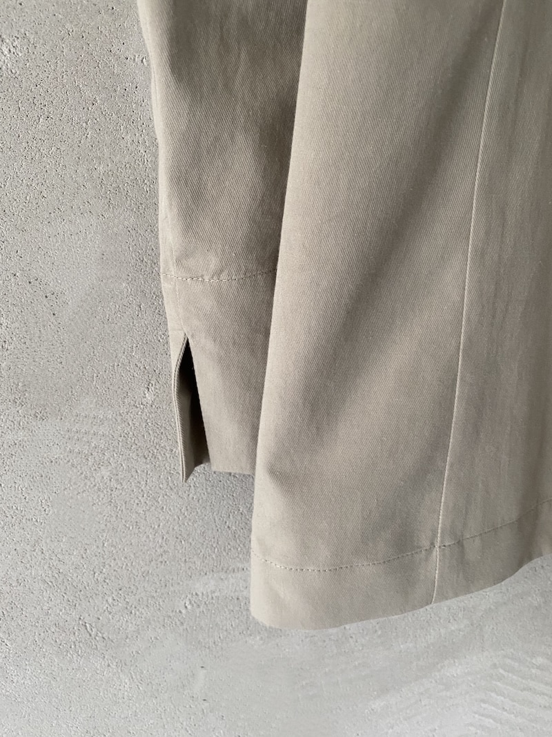 Giacca beige mastice in cotone e lino dalla linea dritta Marina Lari