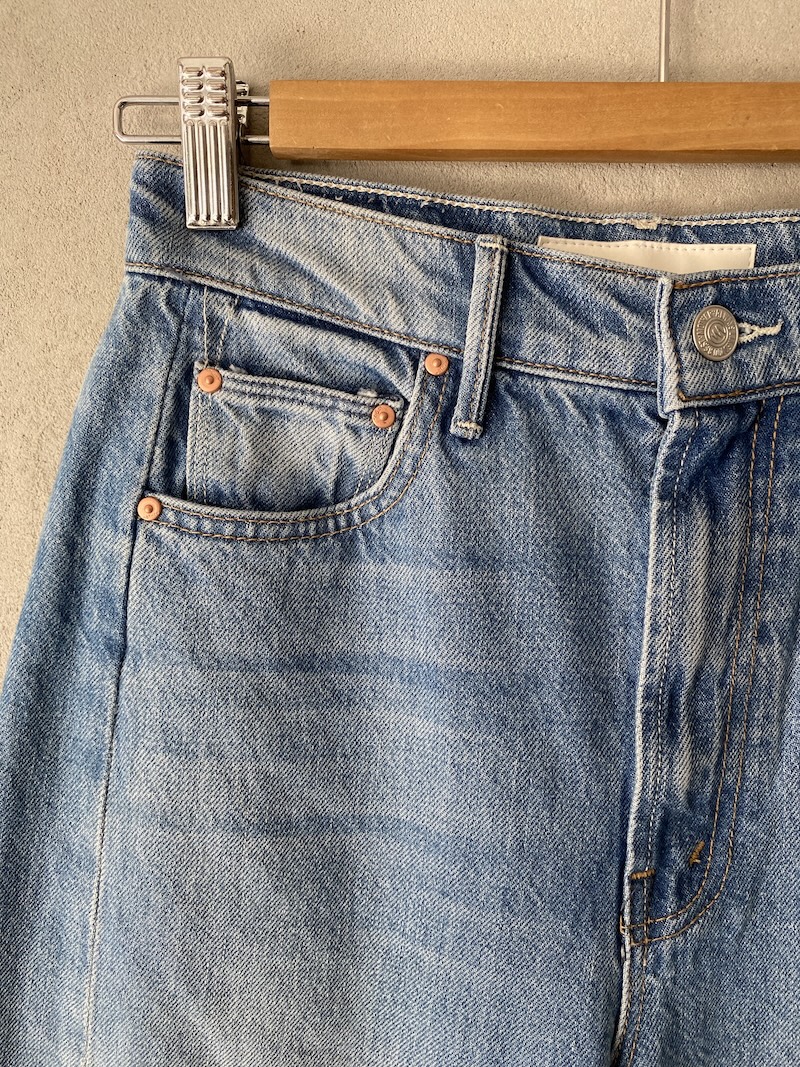 Jeans denim lavato gamba dritta con risvolto sfrangiato THE HAKF-PIPE ANKLE CUFF FRAY – MOTHER DENIM 2