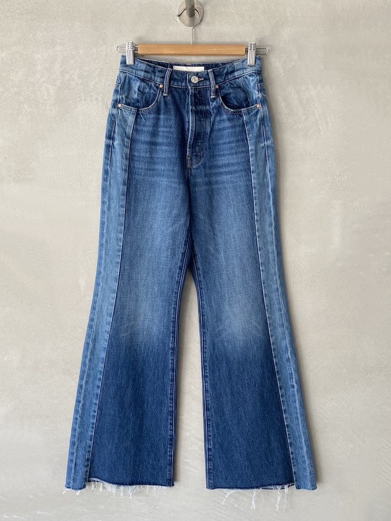 Jeans denim lavato vita alta con fasce laterali a contrasto e fondo sfrangiato THE TUXSIDESTEPPER SNEAK FRAY – MOTHER DENIM