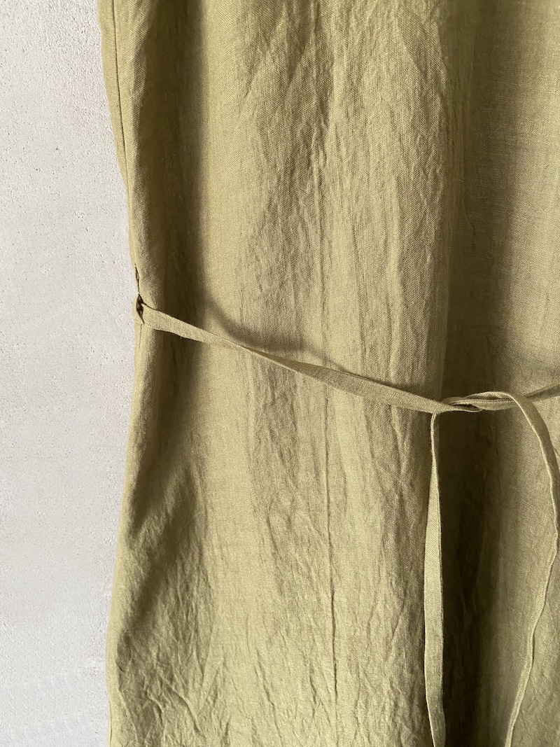 Abito lungo verde lime in lino reversibile con cintura Marina Lari 1