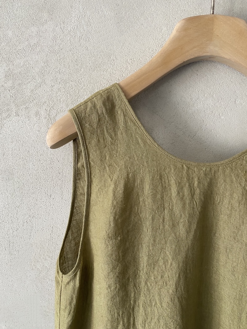 Abito lungo verde lime in lino reversibile con cintura Marina Lari 6