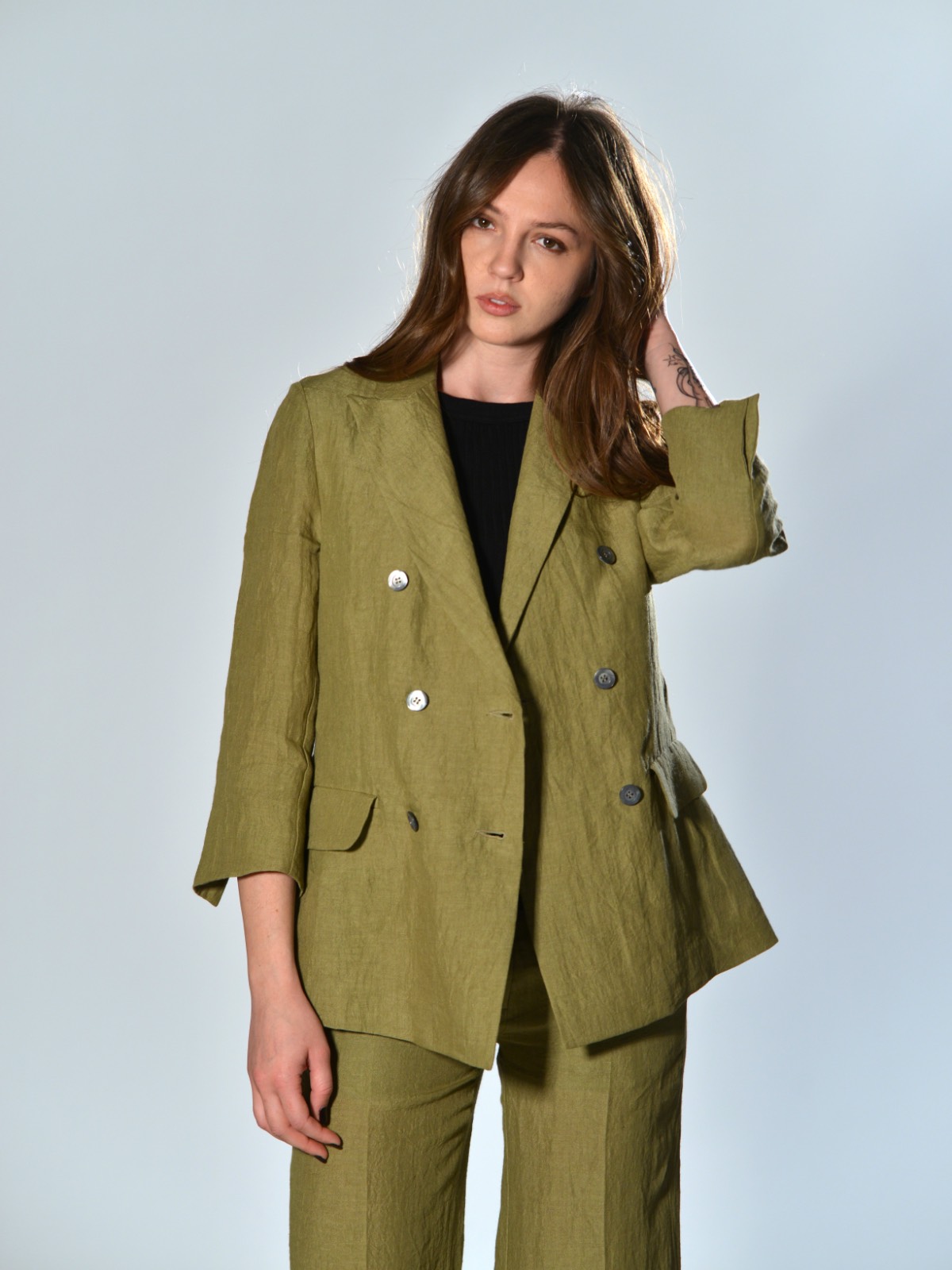 Giacca doppiopetto verde lime in lino con bottoni in madreperla e tasche a filetto con patta, sfoderata Marina Lari