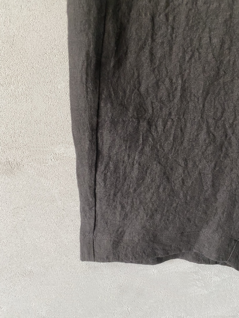 Pantaloni in lino marrone gamba ampia vita alta con elastico e cavallo sceso Marina Lari 2