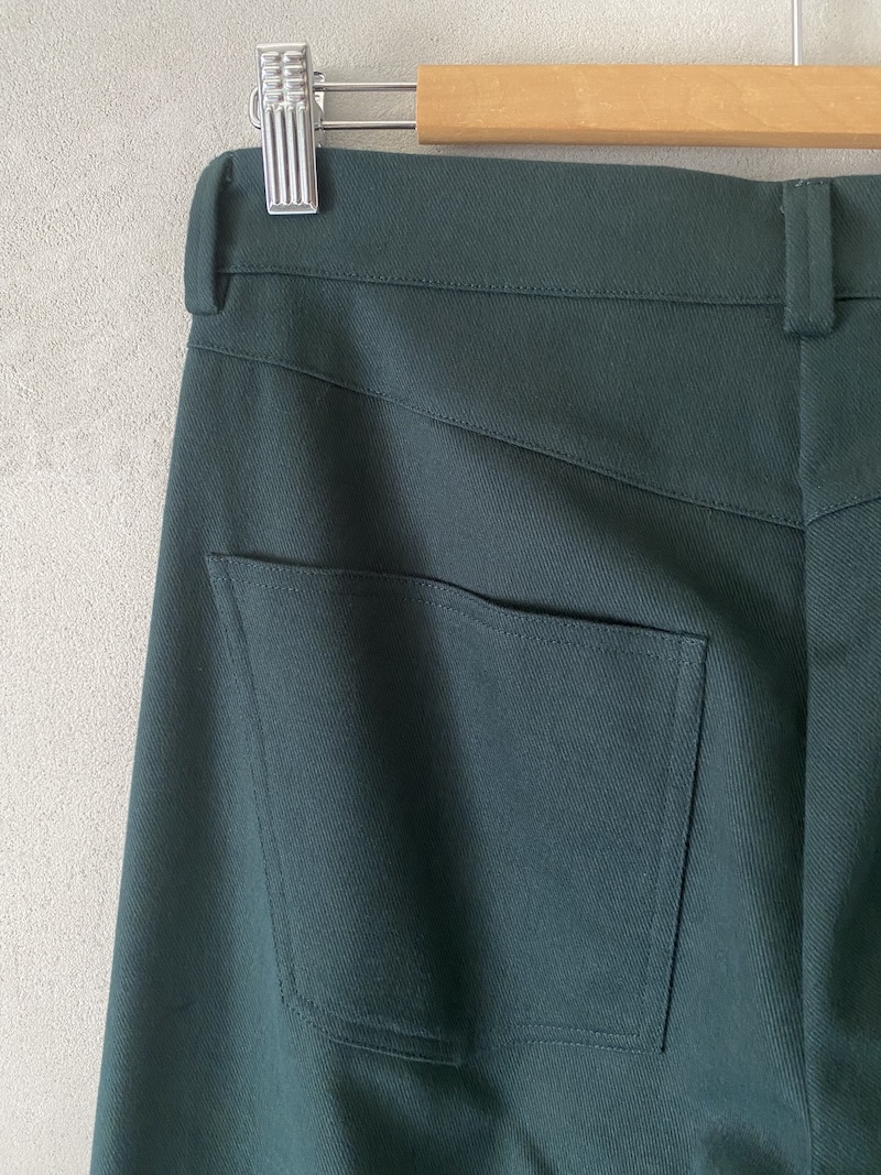 Marina Lari heavy cotton bottle green crop trousers