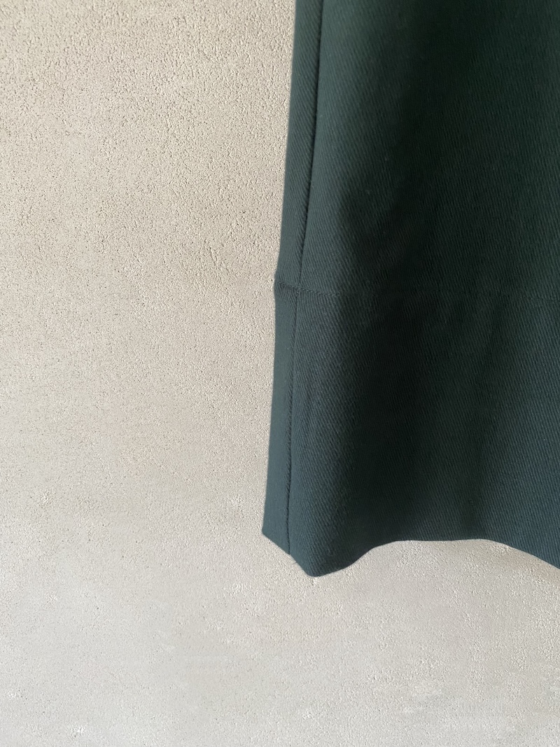 Marina Lari heavy cotton bottle green crop trousers