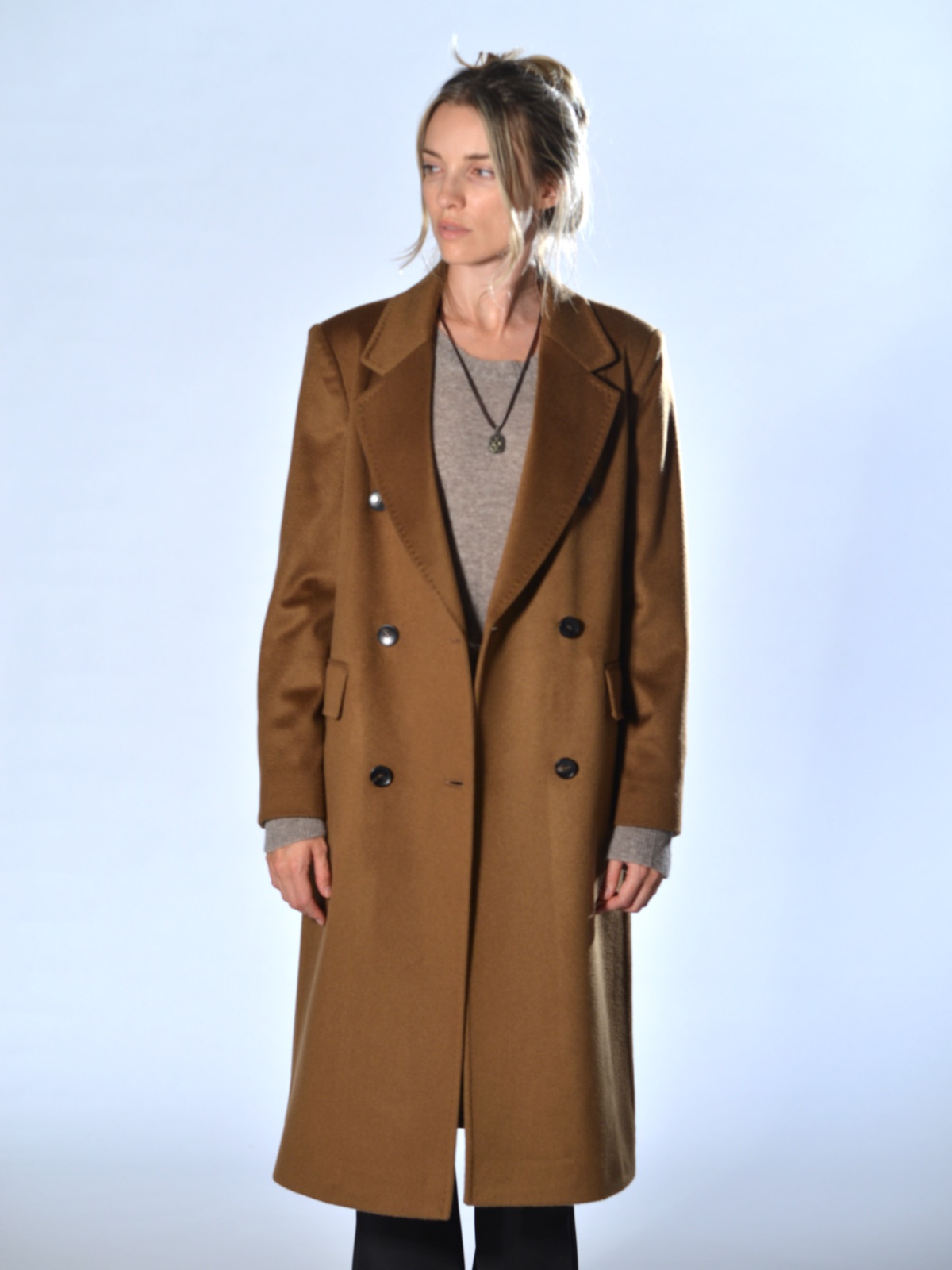 cappotto doppiopetto cammello in cashmere Marina Lari 3