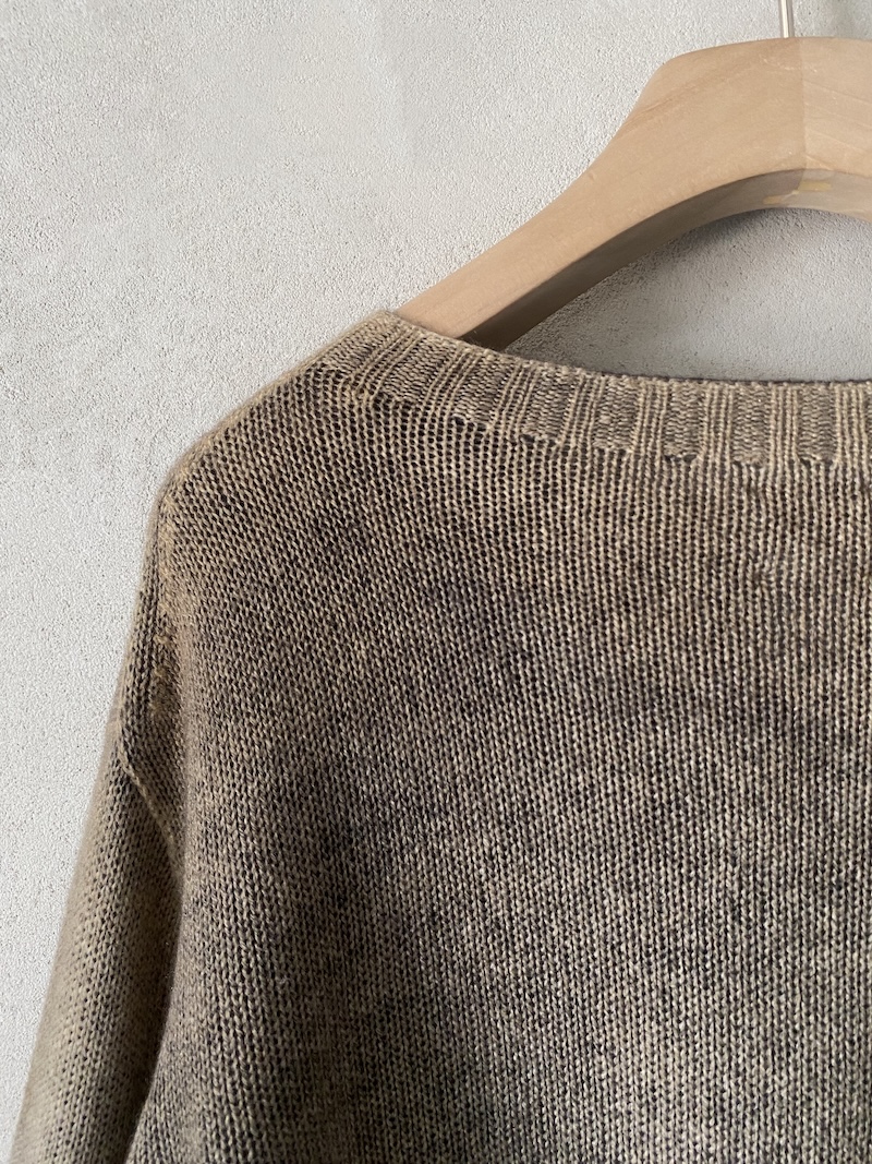 maglia beige in cashmere dipinto a mano F Cashmere
