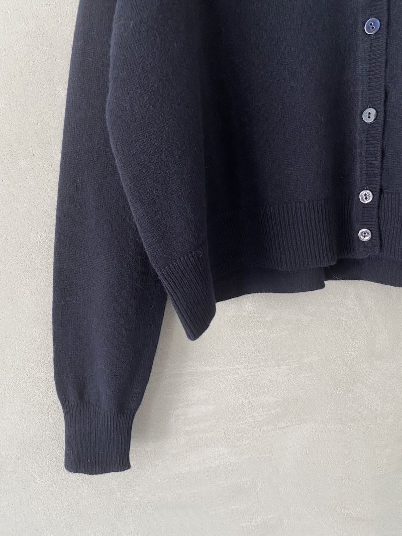 Cardigan blu over boxy in cashmere Marina Lari