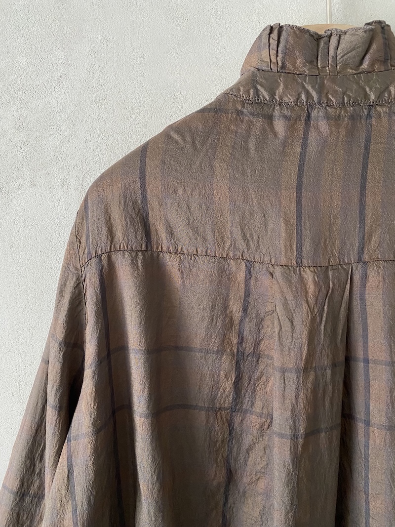 camicia marrone a quadri in seta tunta in capo con ruches Shirt C Zero